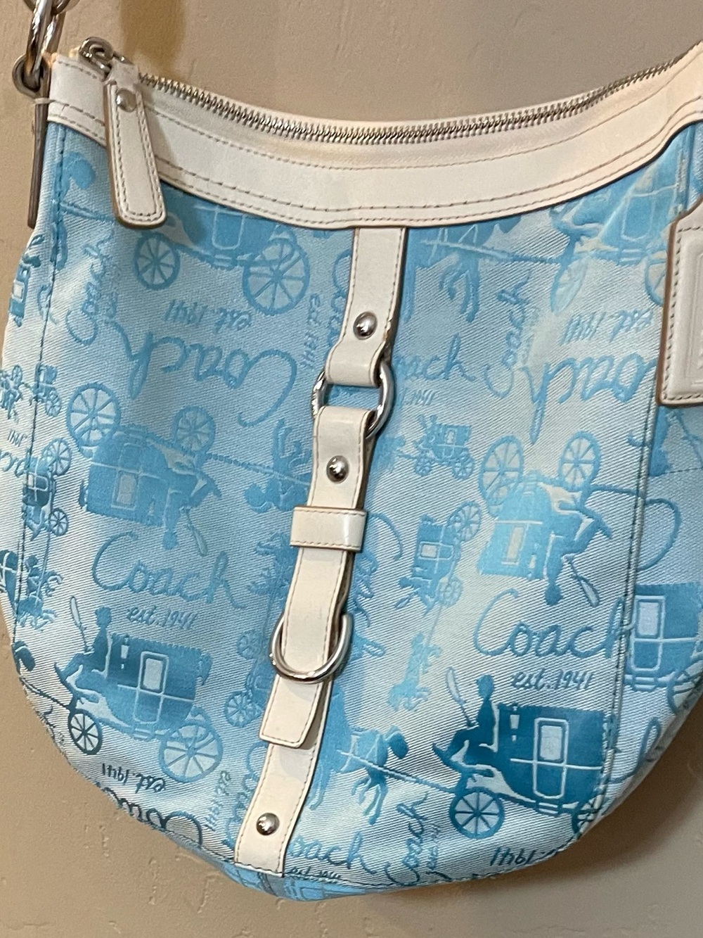 Coach Light Blue Signature Canvas Shoulder Bag Cream Trim horse carriage canvas - Picture 3 of 7